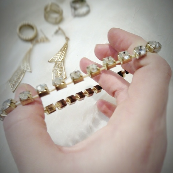 Vintage Jewelry Bundle - Picture 2 of 8